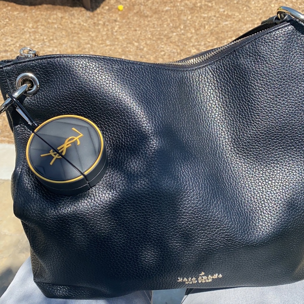 YSL Logo Silicon AirPod Case - Picture 10 of 11